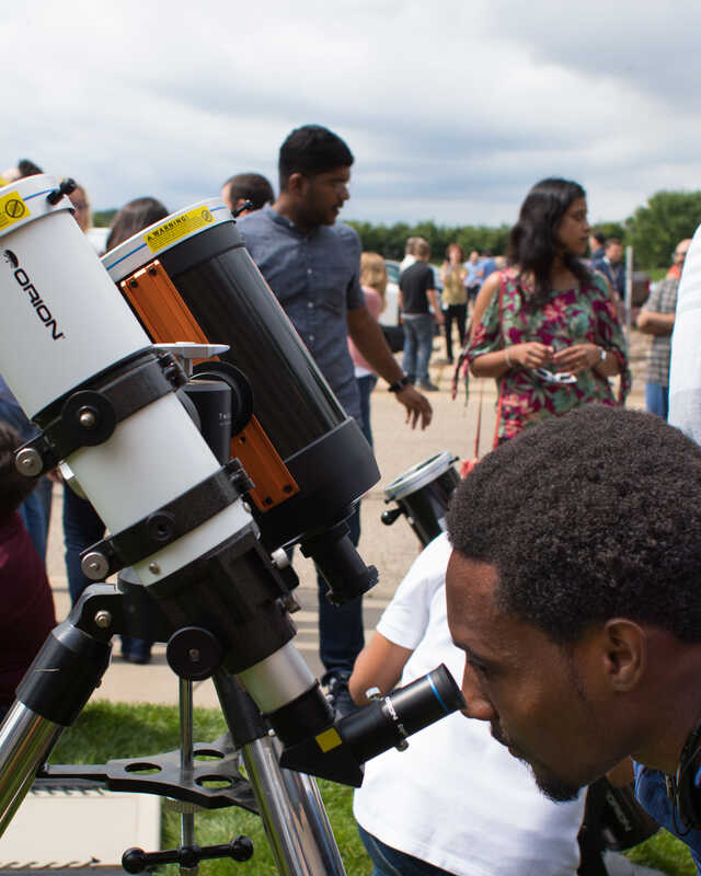 solar_eclipse_viewing_party_0004.jpg