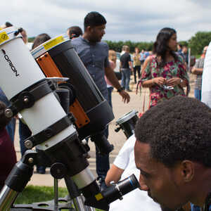 solar_eclipse_viewing_party_0004.jpg